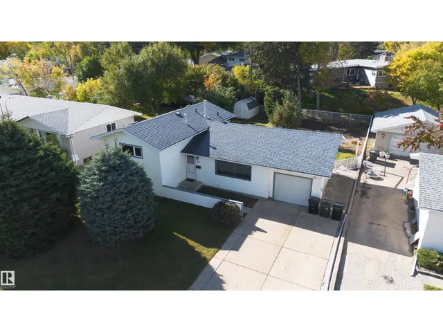 99 PINE ST, Sherwood Park