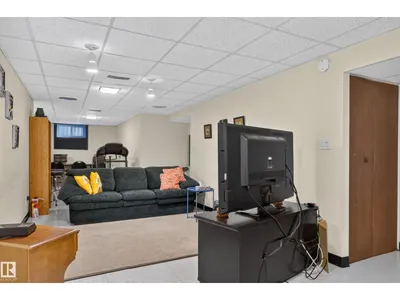 1316 85 ST NW photo 46