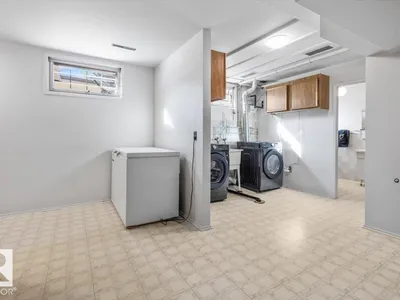 7627 128A AV NW photo 26
