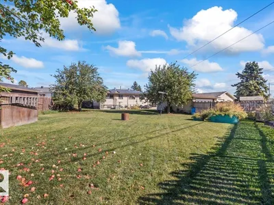 7627 128A AV NW photo 38