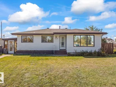 7627 128A AV NW photo 47