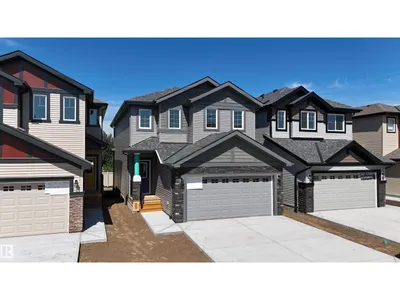 20624 43 AV NW photo 38