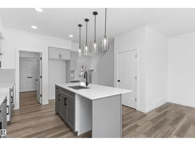 1066 CRISTALL CR SW photo 16