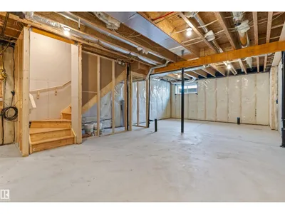 1066 CRISTALL CR SW photo 38