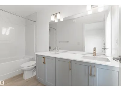1052 CRISTALL CR SW photo 36