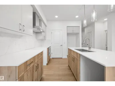 8520 183 AV NW photo 13