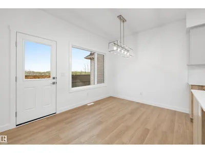 8520 183 AV NW photo 14