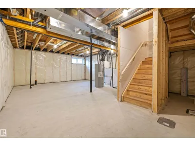 8520 183 AV NW photo 41