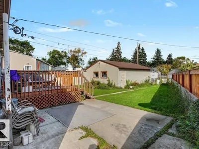12391 132 ST NW photo 4