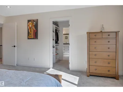 5109 57 AV photo 35