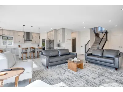 5109 57 AV photo 11