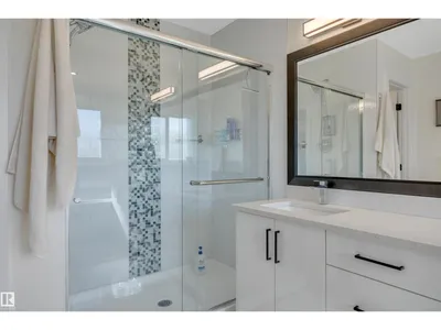 5109 57 AV photo 39