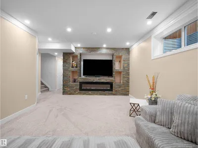 820 179 ST SW photo 47
