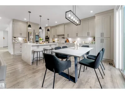 1824 18 AV NW photo 27