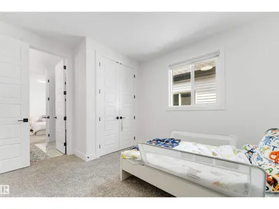 1824 18 AV NW photo 51