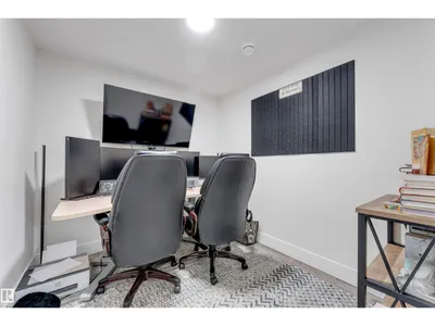 1824 18 AV NW photo 68