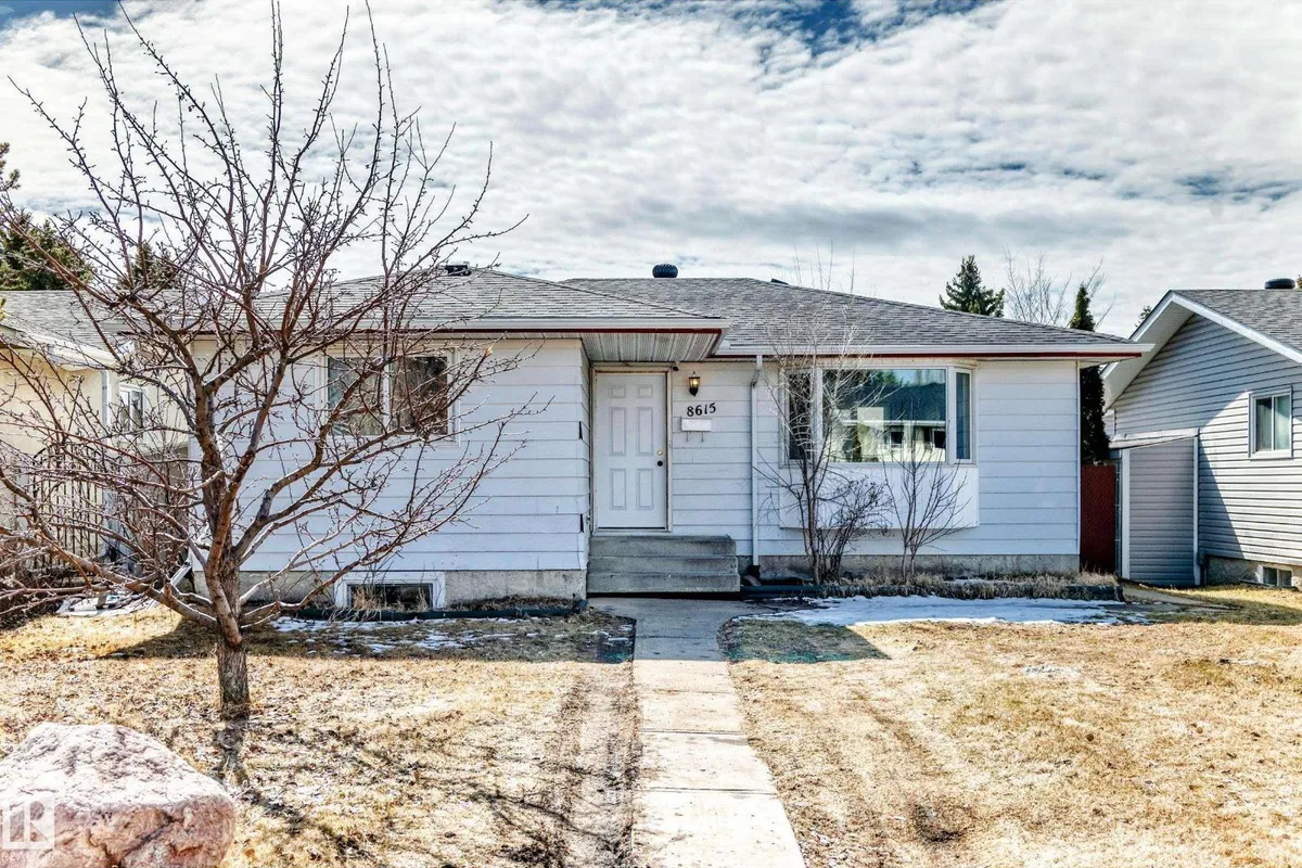 8615 42A AV NW exterior