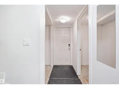 22 723 172 ST SW photo 26
