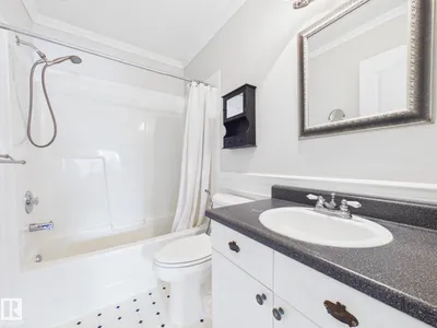 3 HARDCASTLE PL photo 45