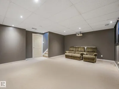 5220 1A AV SW photo 32