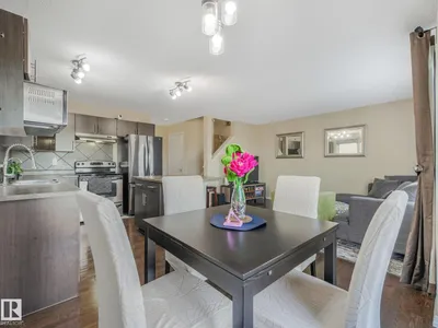 5220 1A AV SW photo 8