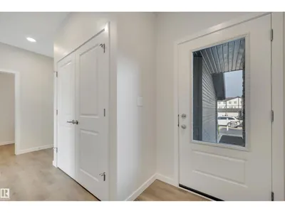 5439 Hawthorn RU SW photo 6