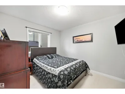 764 HALIBURTON CR NW photo 22