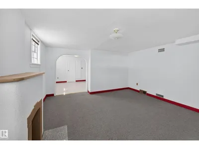 11010 106 ST NW photo 48