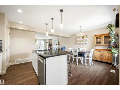 4478 ANNETT CM SW photo 13