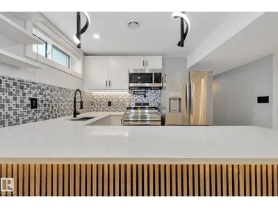 8823-8825 95 ST NW photo 13
