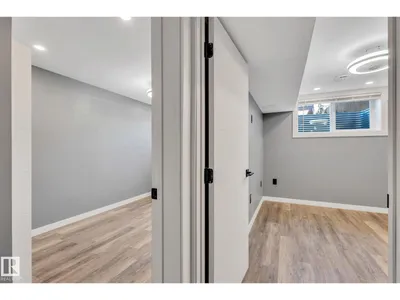 8823-8825 95 ST NW photo 25