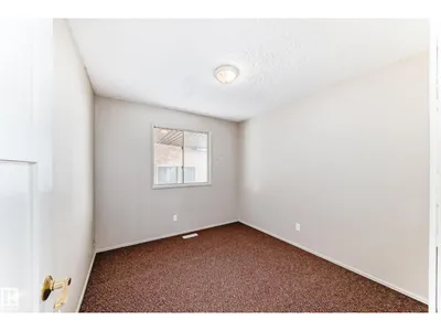 8516 190 ST NW photo 25