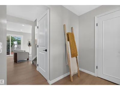 #11 2024 57 ST NW photo 9