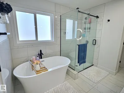 20944 128 AV NW photo 18