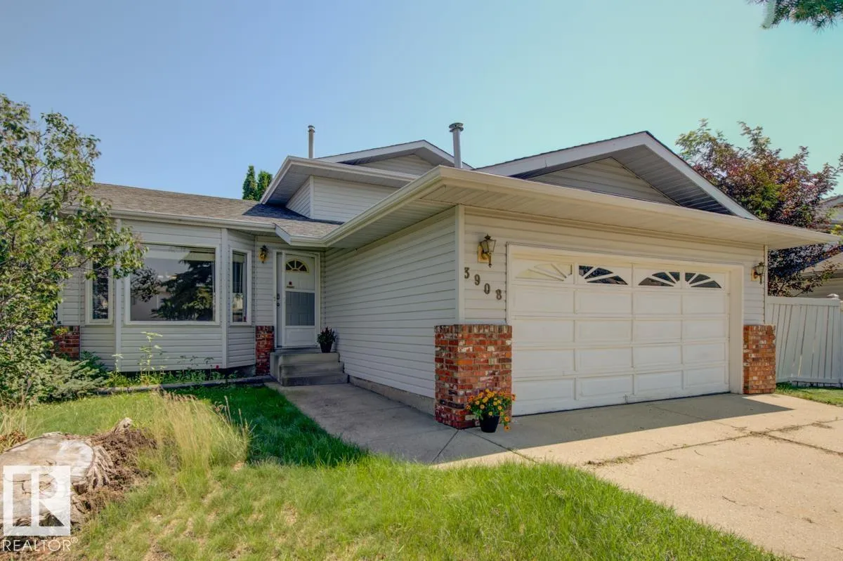 3908 28 AV NW exterior