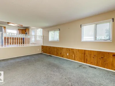 3908 28 AV NW photo 40