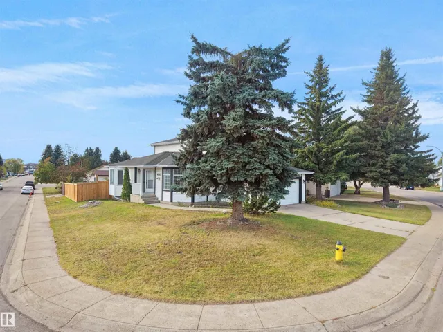 4103 28 AV NW, Edmonton