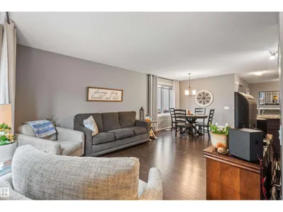 8 ROYAL ST photo 23