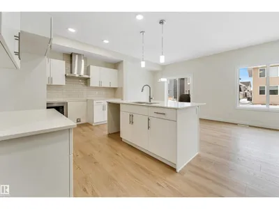 91 Dansereau Way photo 6