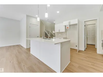 91 Dansereau Way photo 9