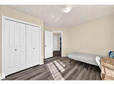 11832 173 AV NW photo 43
