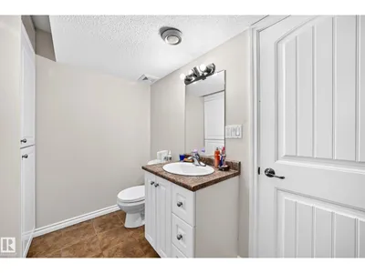 11832 173 AV NW photo 53
