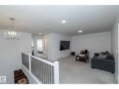 3608 214 ST NW photo 36