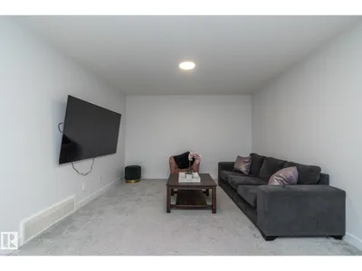 3608 214 ST NW photo 38