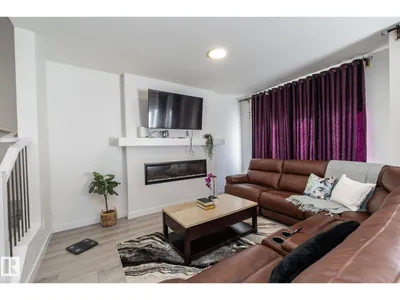 3608 214 ST NW photo 4