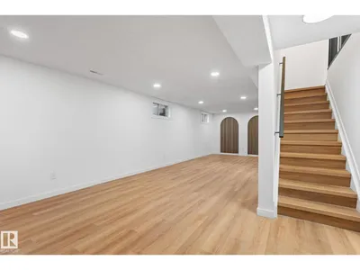 3721 103B Street NW NW photo 30