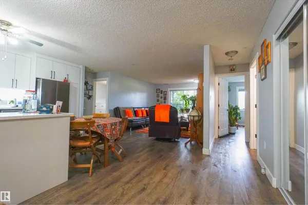 #128 279 SUDER GREENS DR NW photo 2