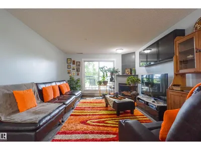 #128 279 SUDER GREENS DR NW photo 4