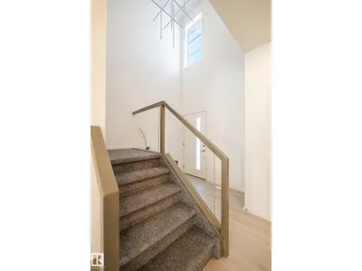7709 174A AV NW photo 18