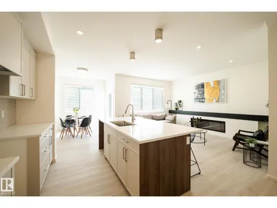 7709 174A AV NW photo 27